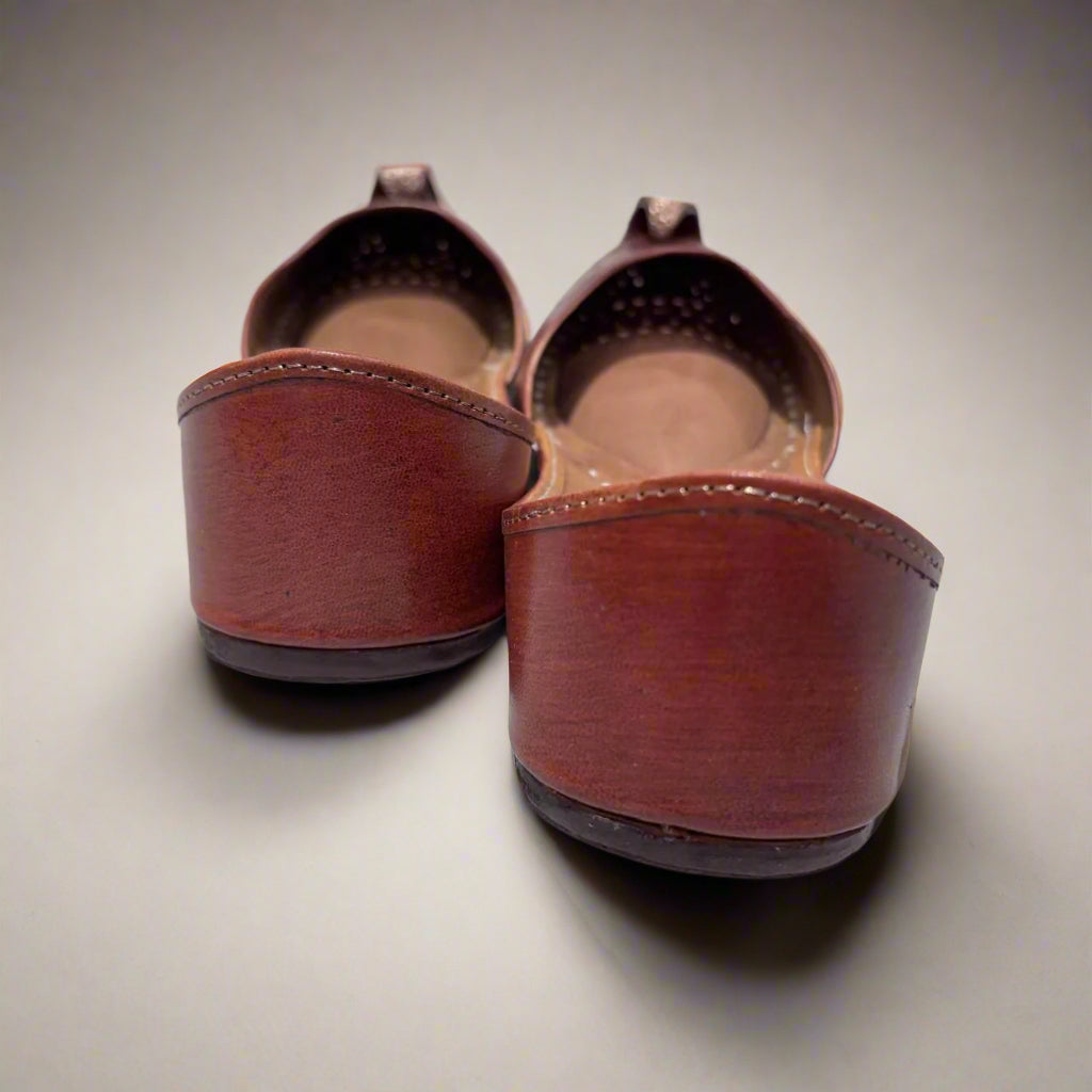 Brown Leather Chhedak Jutti for women #WJ105